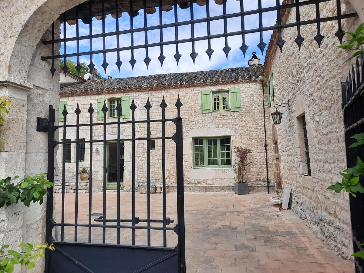 Manoir Le Moulinal47 - Vue Panoramique Hotel Courbiac Exterior photo